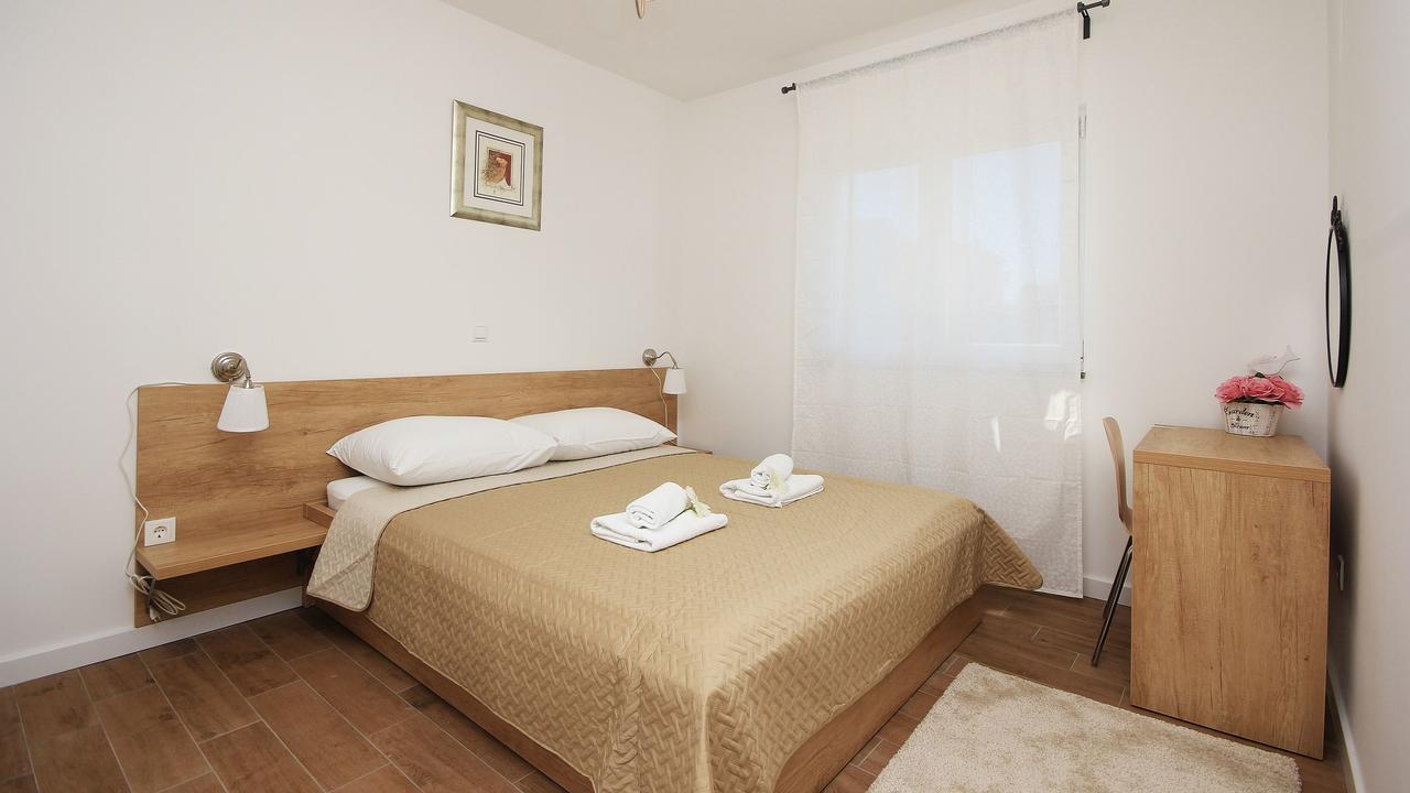 Apartment Obitelj Vuletic Makarska